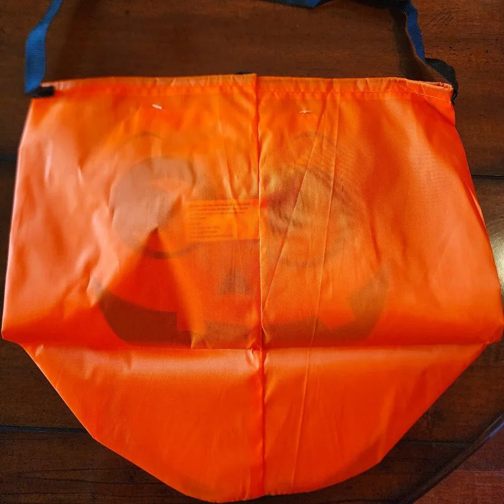 NWT Nylon Halloween Smiling Pumpkin Trick or Treat Candy Drawstring Bucket Bag